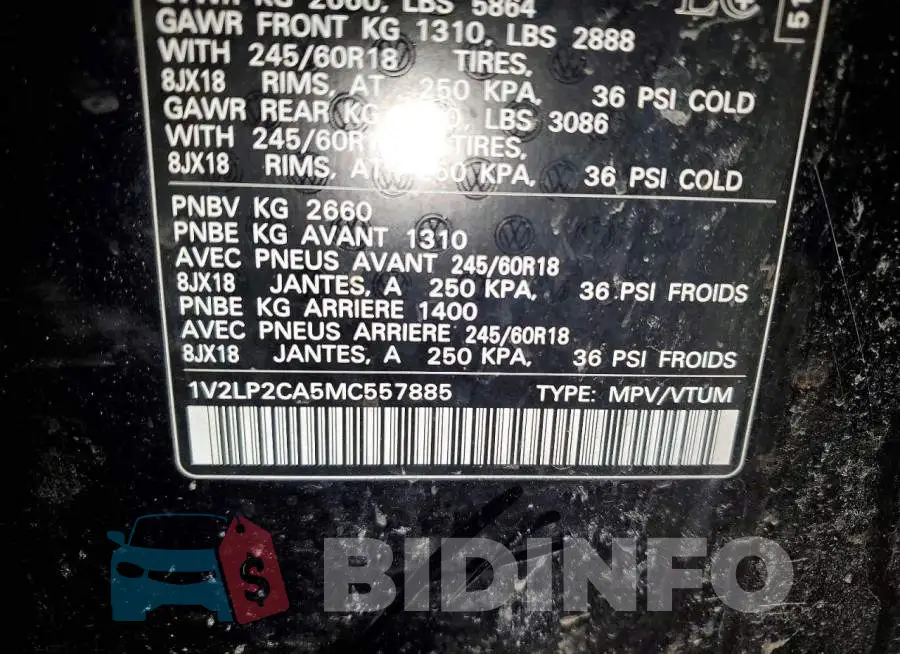 1V2LP2CA5MC557885 Photo# 14