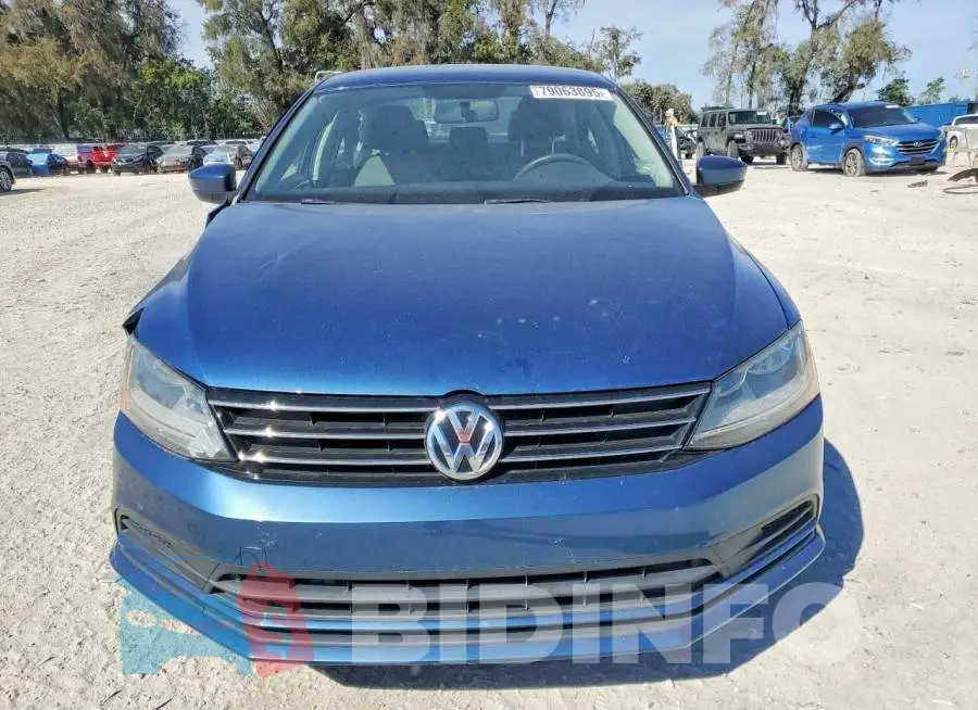 3VW2B7AJ3HM331356 Photo# 5