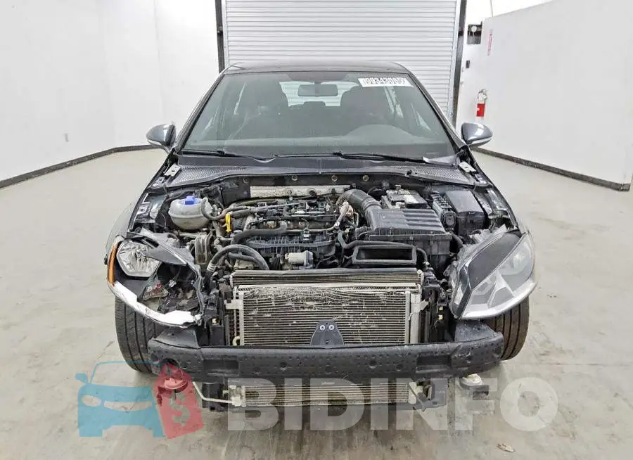3VW5T7AUXHM061787 Photo# 5