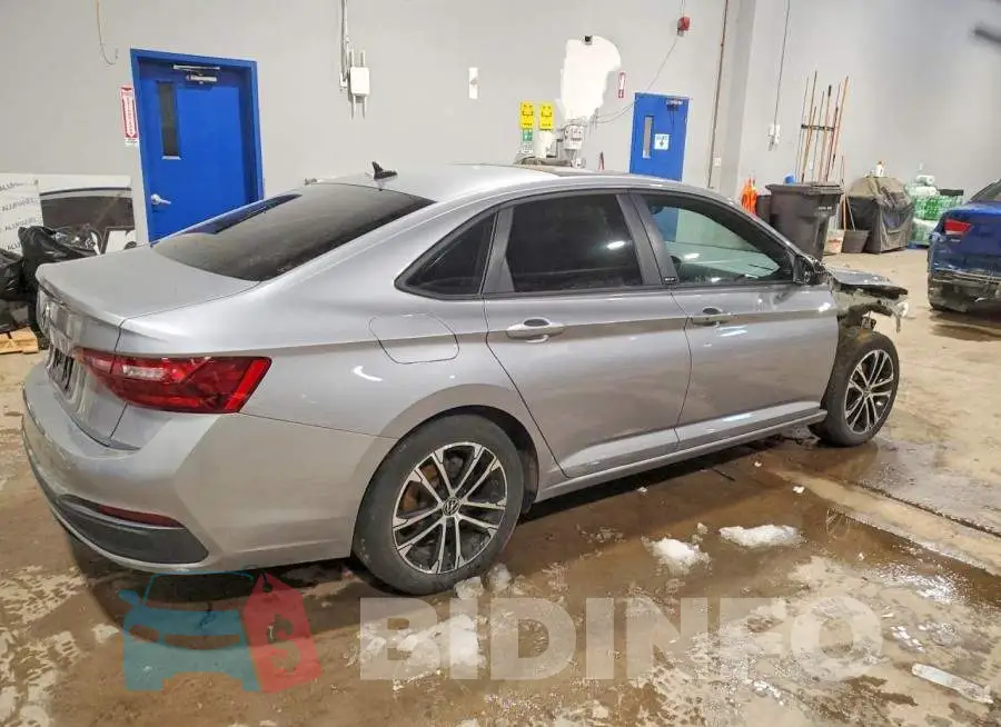 3VWSM7BUXRM010404 Photo# 3