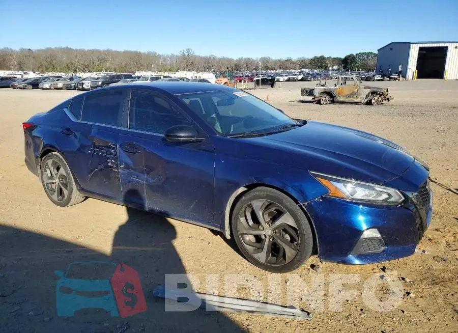 1N4BL4CV6KC181711 Photo# 4
