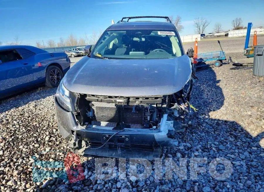 5N1DR3BD1NC217373 Photo# 5