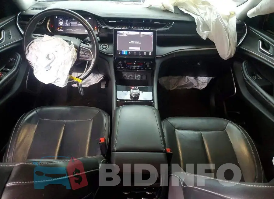 1C4RJGBG2N8549053 Photo# 8
