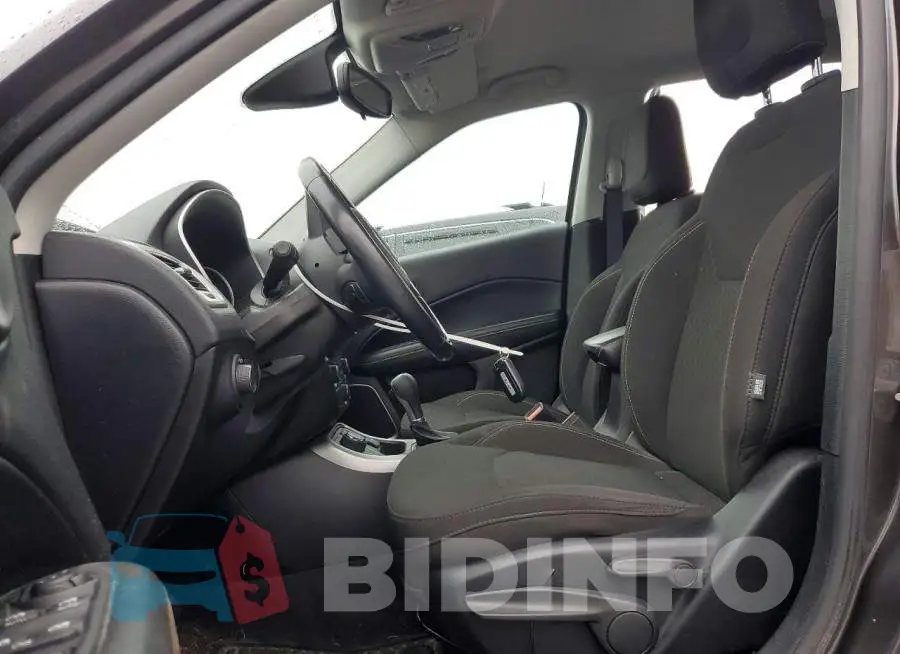 3C4NJDAB4LT223983 Photo# 7