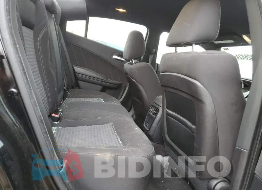 2C3CDXJG5JH158941 Photo# 10