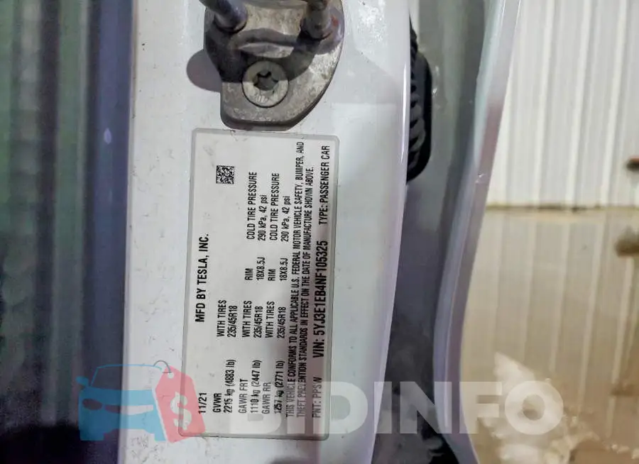 5YJ3E1EB4NF105325 Photo# 12