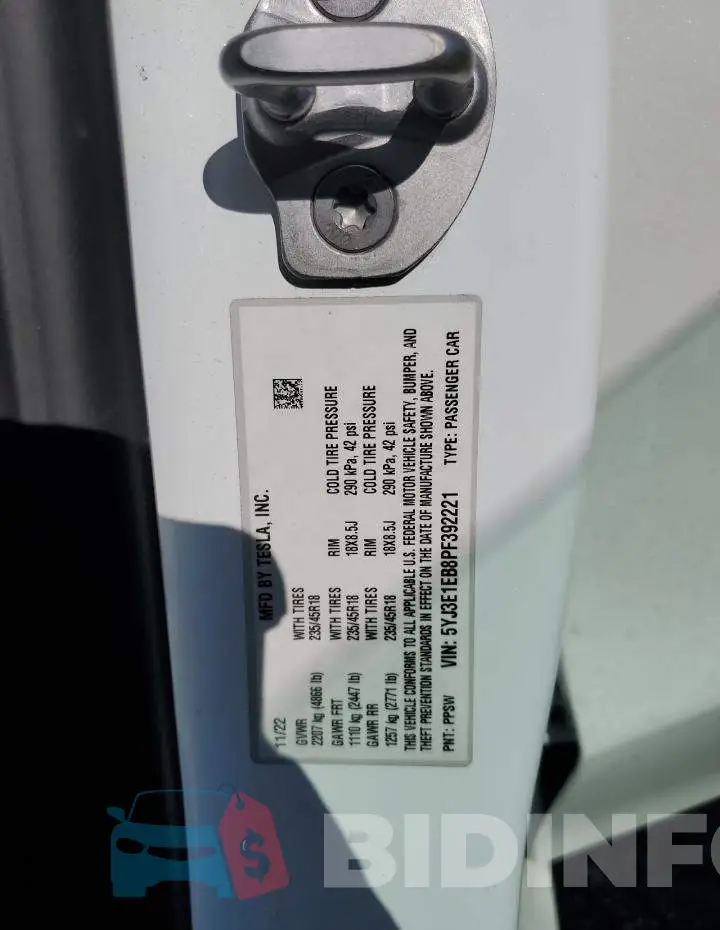 5YJ3E1EB8PF392221 Photo# 13