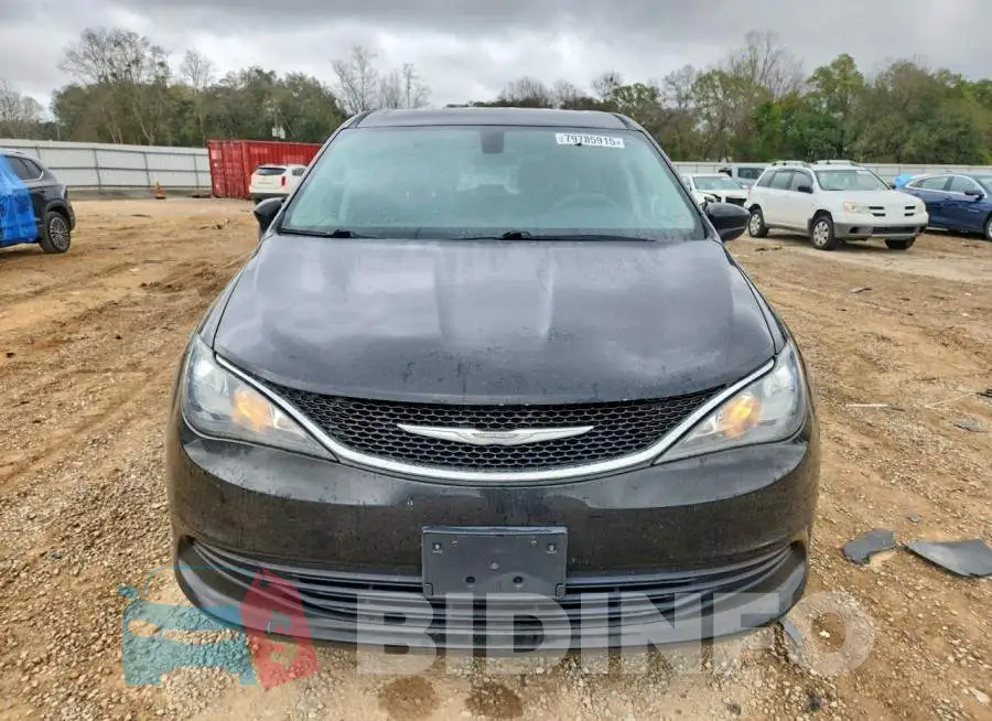 2C4RC1DG5HR722223 Photo# 5
