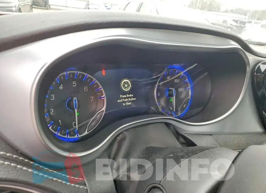 2C4RC1GG8TR190292 Photo# 9