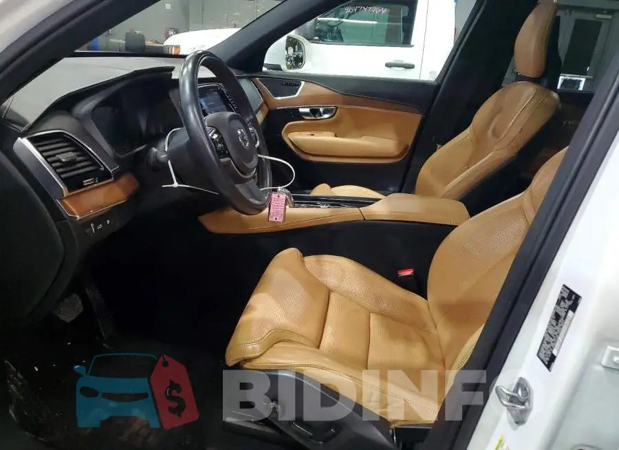 YV4BC0PL5H1126776 Photo# 7
