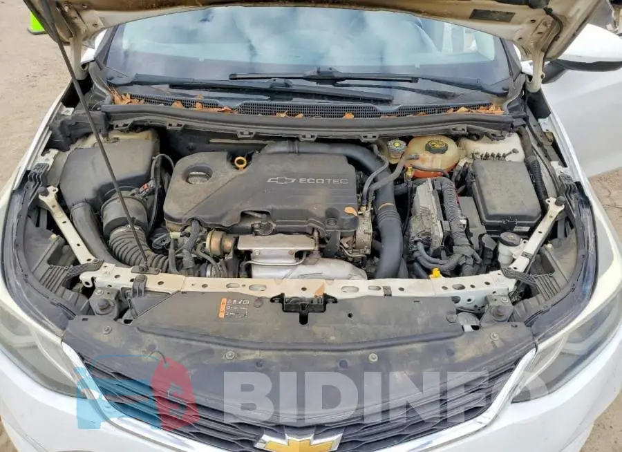 1G1BE5SM5H7203145 Photo# 11