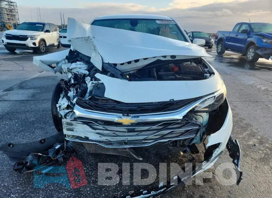 1G1ZD5ST1KF107793 Photo# 5