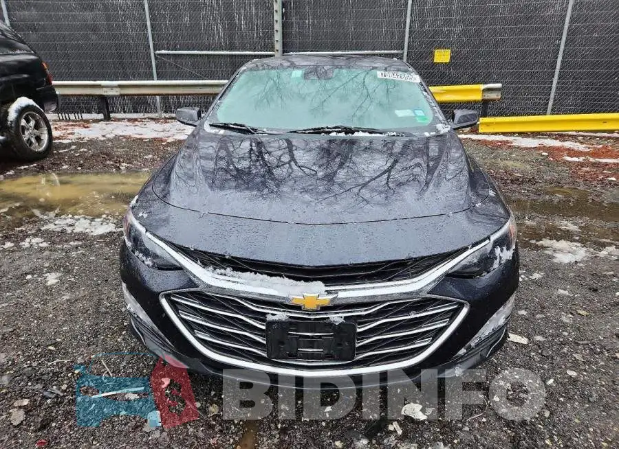 1G1ZD5ST6PF210182 Photo# 5
