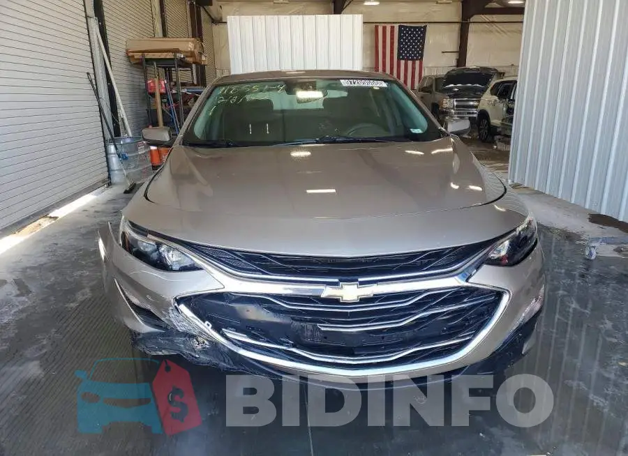 1G1ZD5ST9PF163097 Photo# 5
