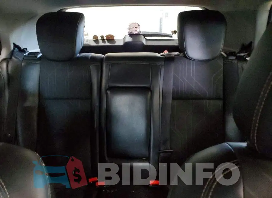 3GNCJPSB2JL399443 Photo# 10