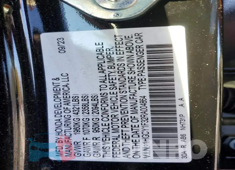 1HGCY1F32RA004864 Photo# 12