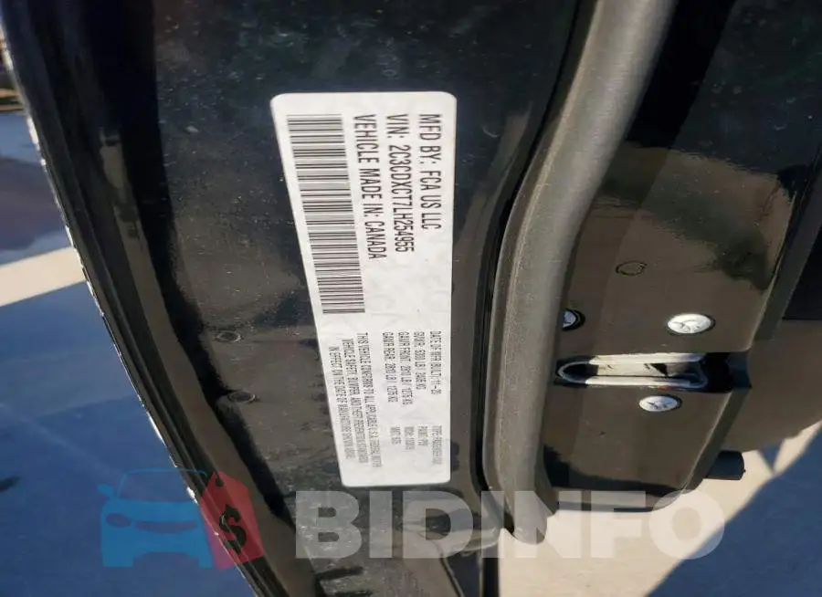 2C3CDXCT7LH254955 Photo# 12