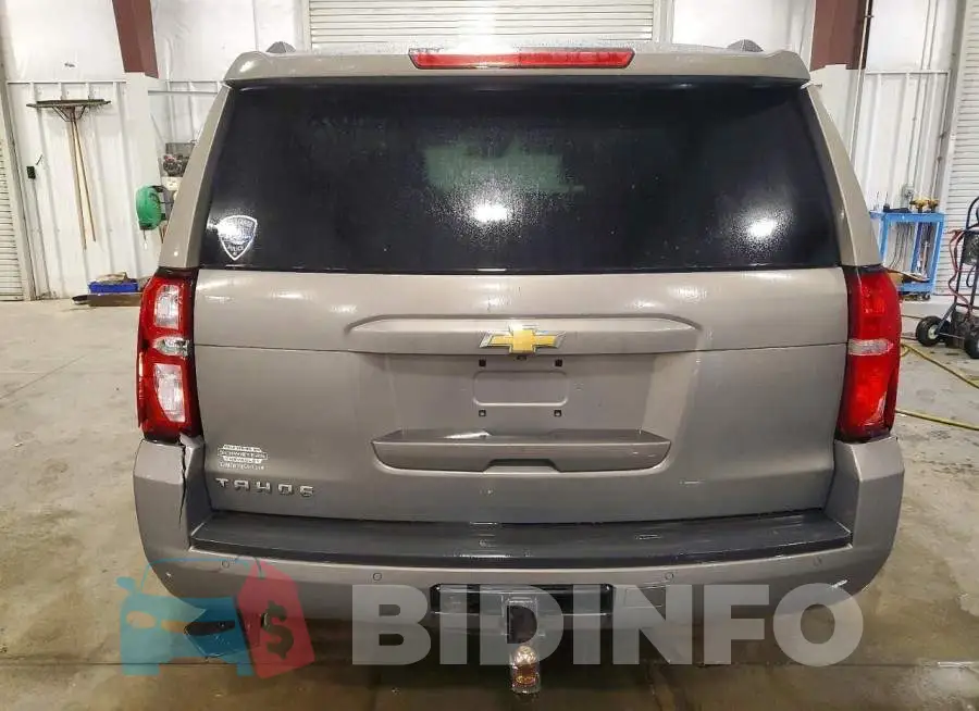 1GNSKBKC7JR176456 Photo# 6