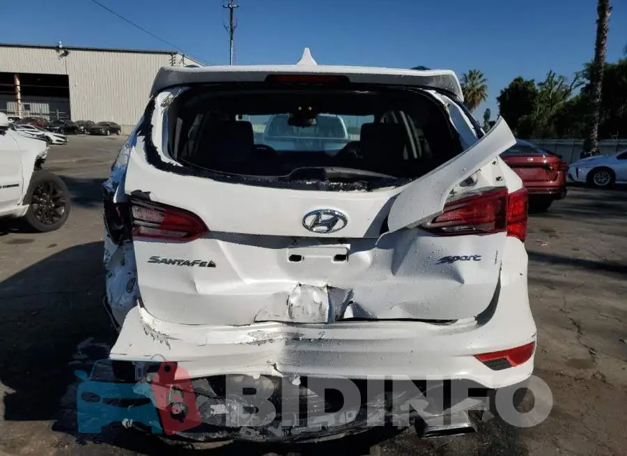 5NMZU3LB8JH097153 Photo# 6
