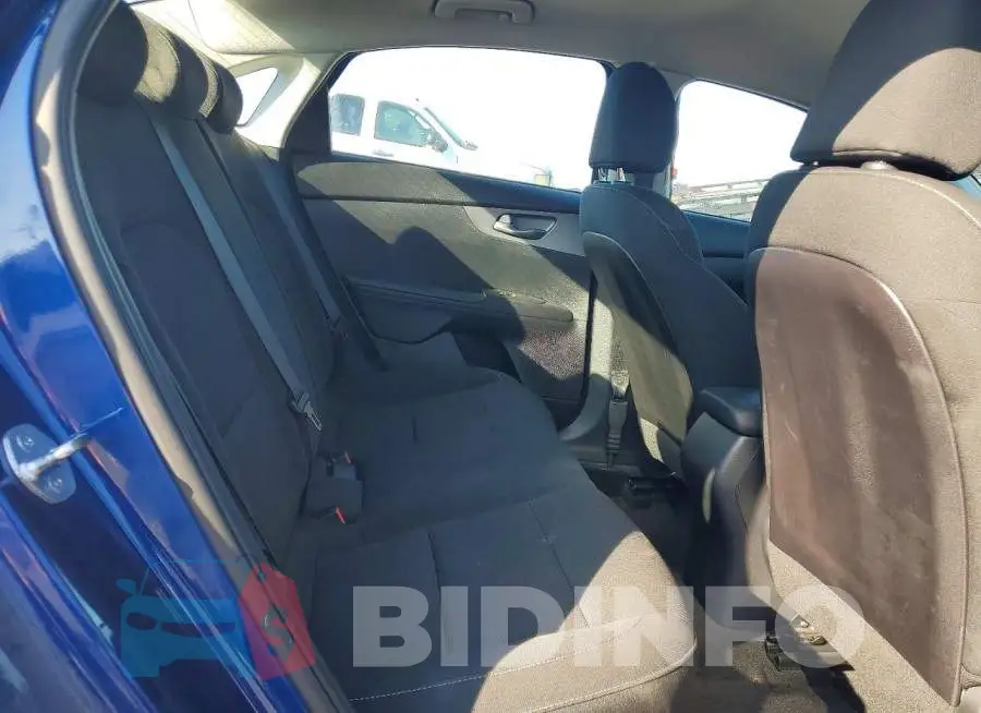 3KPF24AD4ME405790 Photo# 10