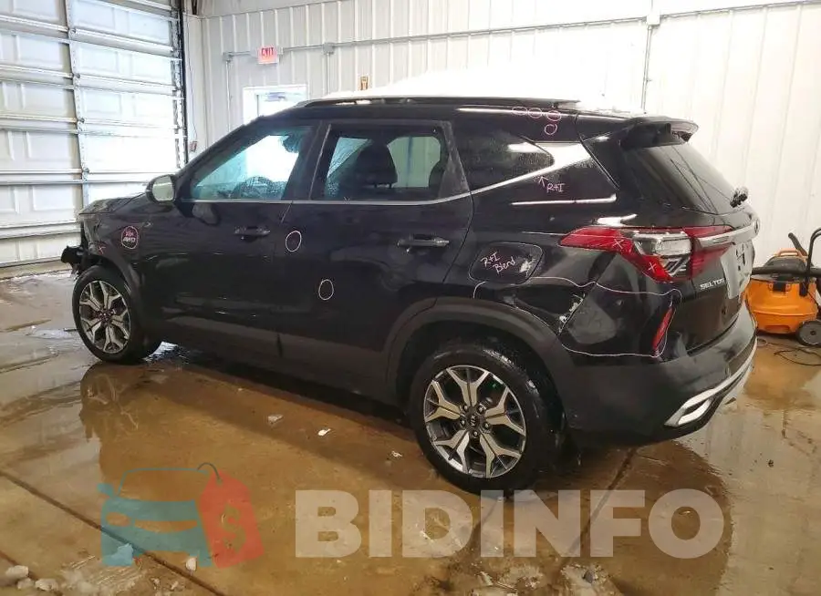 KNDERCAA6M7133279 Photo# 2