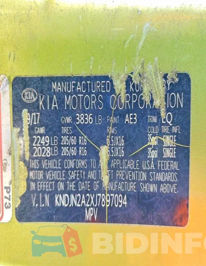 KNDJN2A2XJ7897094 Photo# 12
