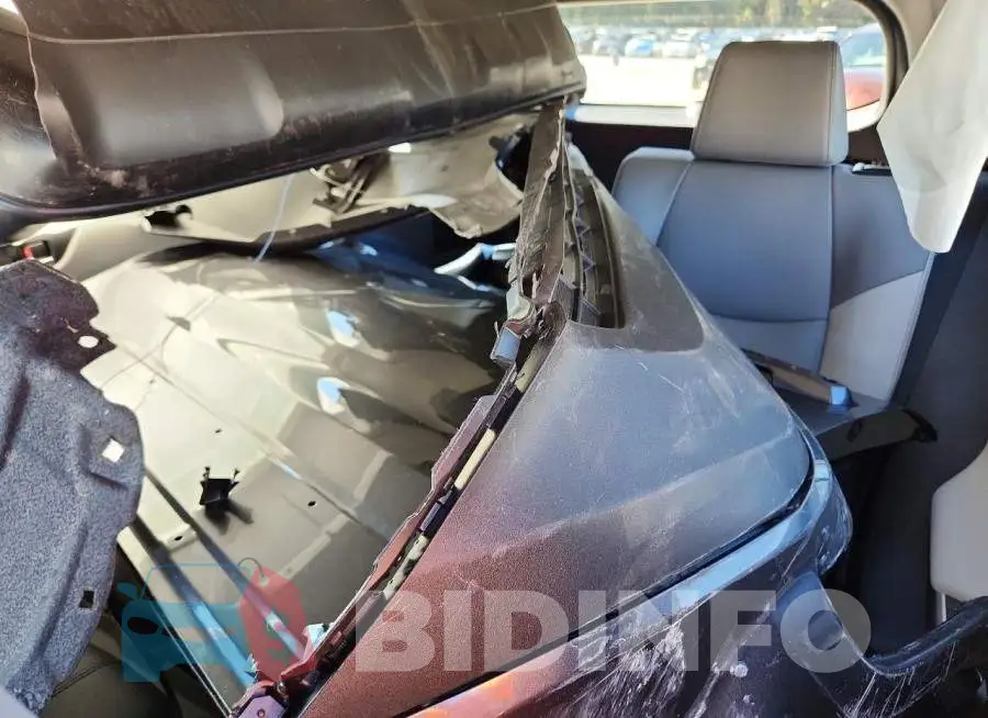 2T3C1RFV8NC209573 Photo# 10