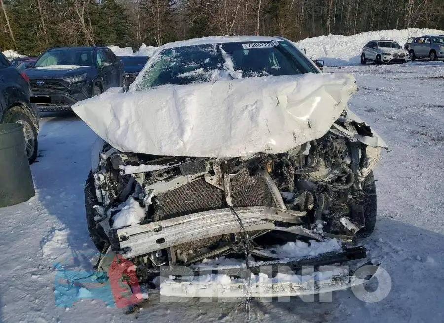 5YFBPMBE3NP352460 Photo# 5
