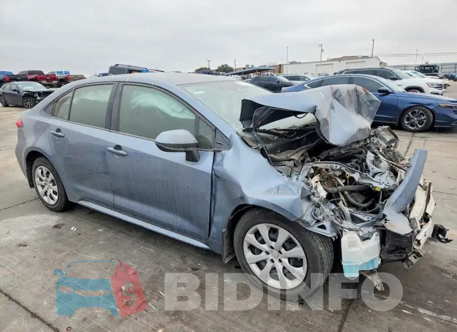 JTDBCMFE7R3068866 Photo# 4