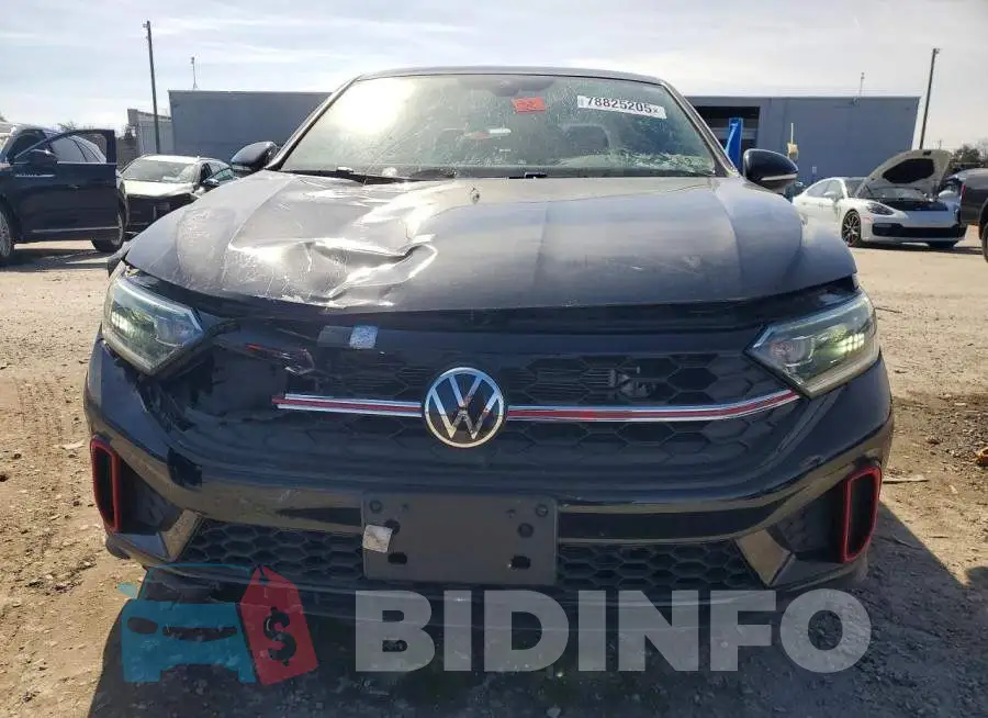 3VW1T7BU1RM062745 Photo# 5