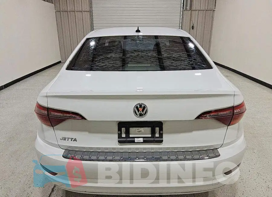 3VWCB7BUXKM241397 Photo# 6