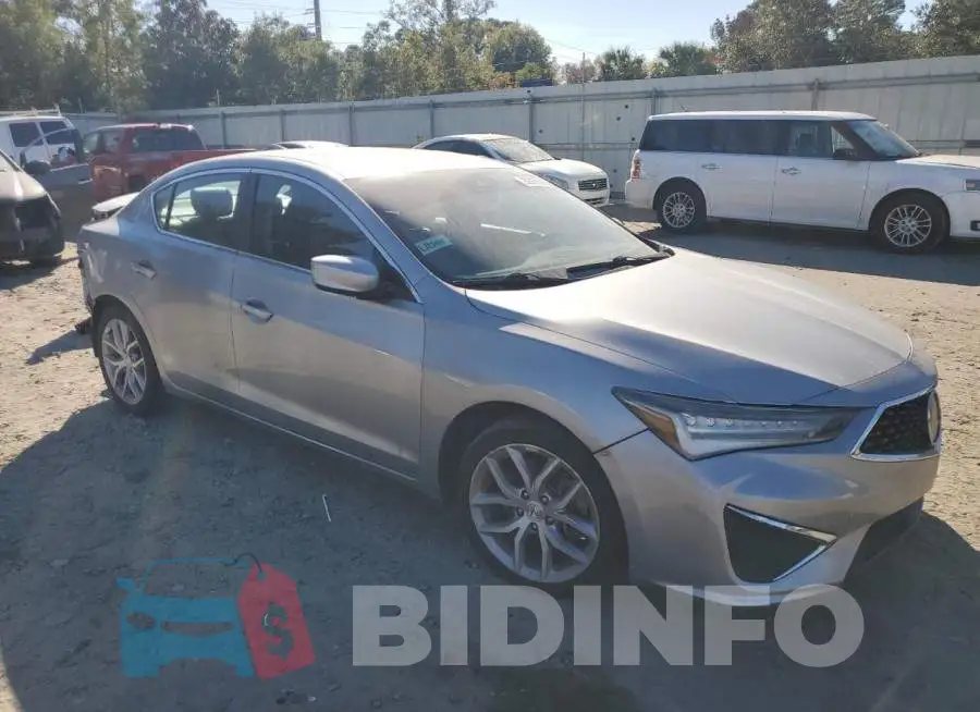 19UDE2F35MA002862 Photo# 4