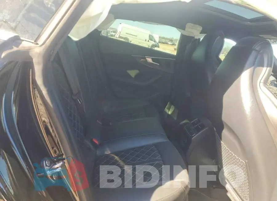 WAUC4CF50JA003561 Photo# 10