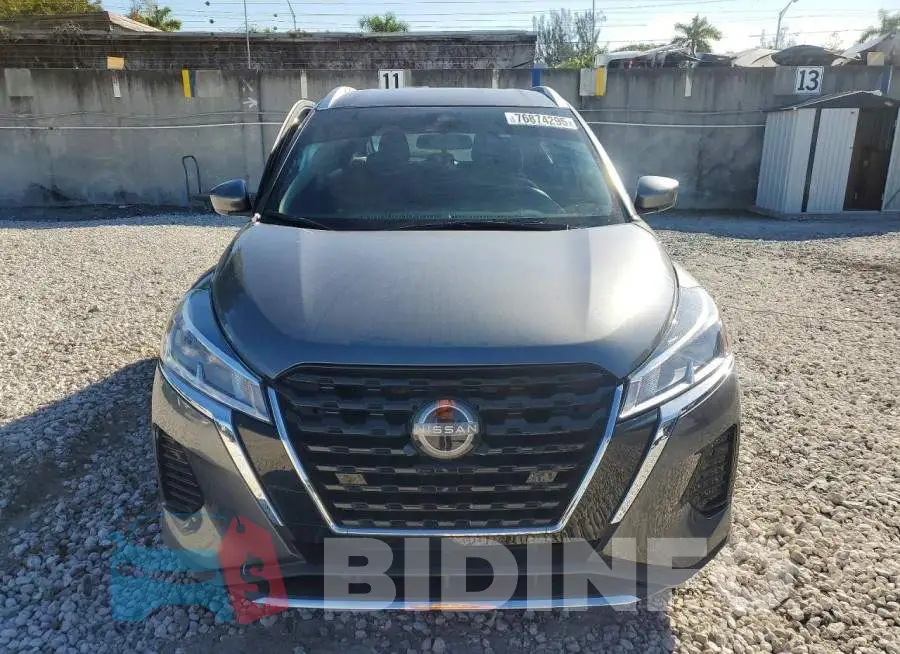 3N1CP5CV3PL489541 Photo# 5