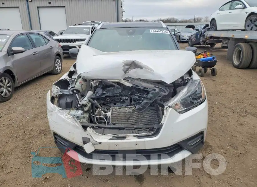 3N1CP5DVXLL560324 Photo# 5