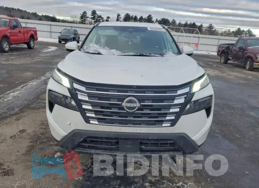 5N1BT3BA3RC678241 Photo# 5