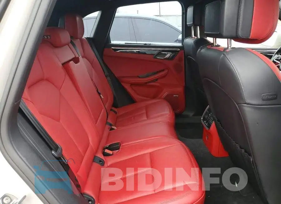 WP1AB2A59KLB31822 Photo# 11