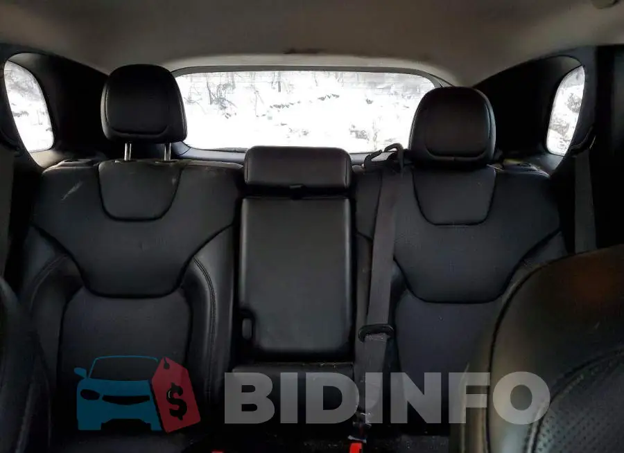 1C4PJMDX8KD476163 Photo# 10