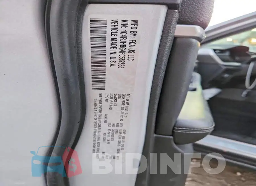 1C4RJHBG4PC582836 Photo# 12