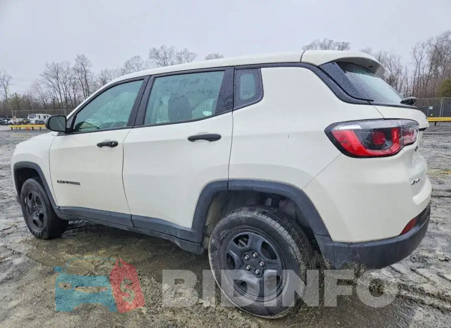 3C4NJDAB7LT245086 Photo# 2