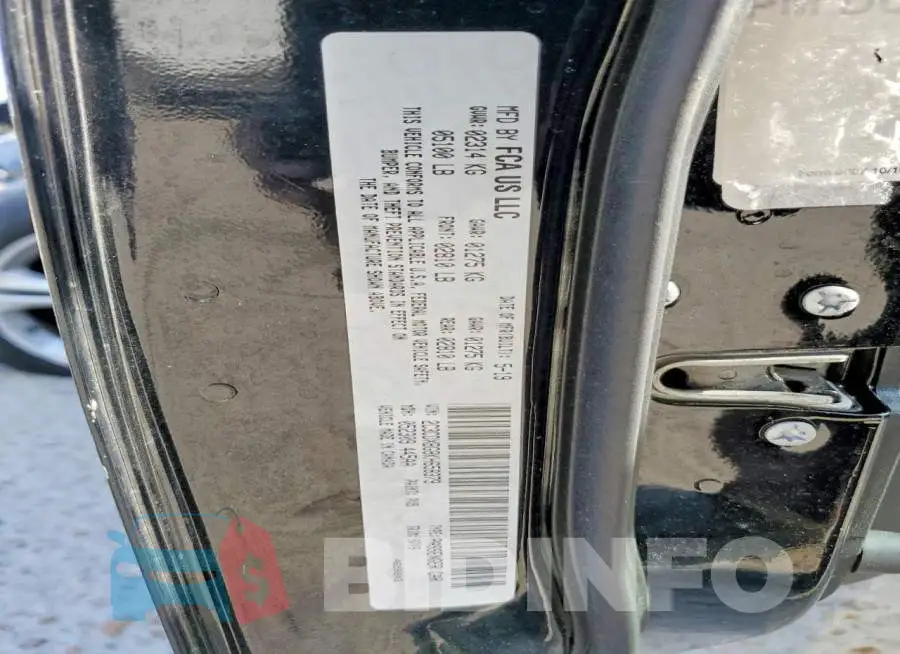2C3CDXBG8KH658379 Photo# 12