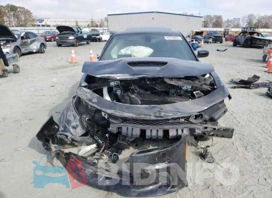 2C3CDXGJ2NH170070 Photo# 5