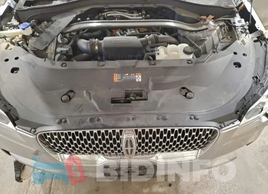 5LM5J7XC0PGL11918 Photo# 12