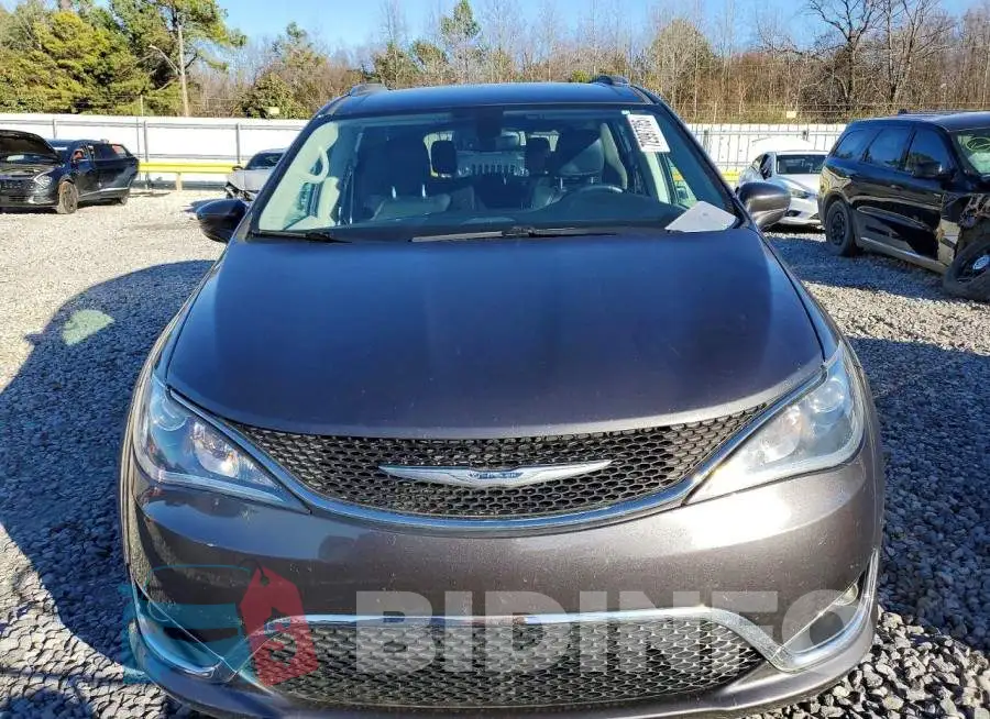 2C4RC1EG0HR679408 Photo# 3