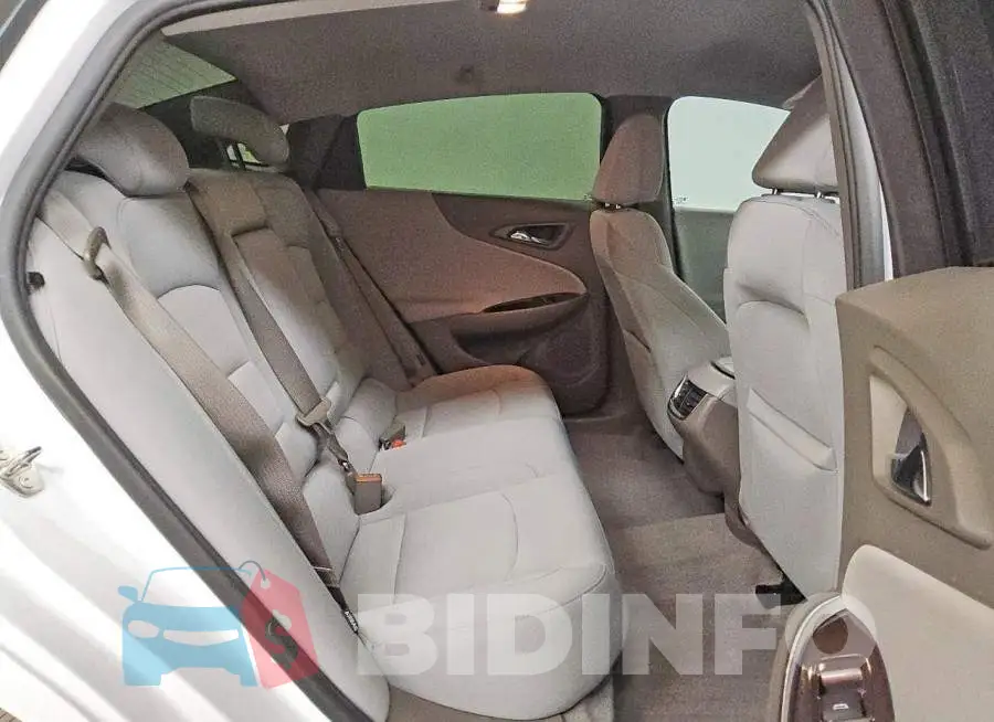 1G1ZD5ST2NF107533 Photo# 10