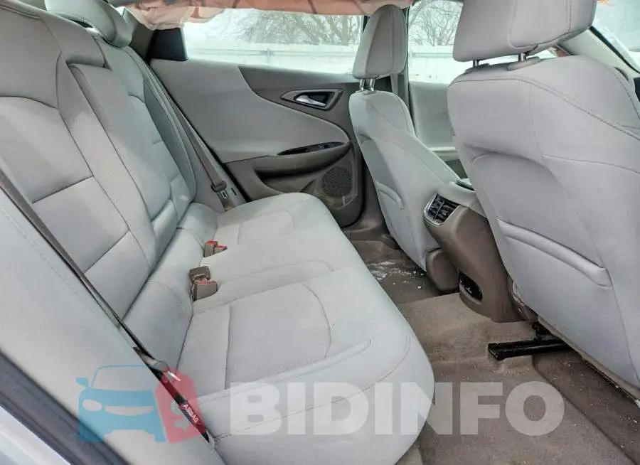 1G1ZD5ST5JF105351 Photo# 10