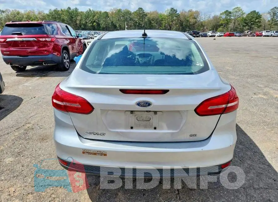 1FADP3F24HL256164 Photo# 6
