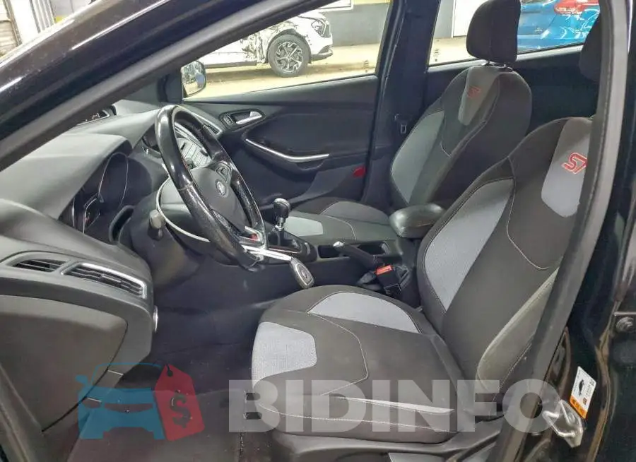 1FADP3L98HL322412 Photo# 7
