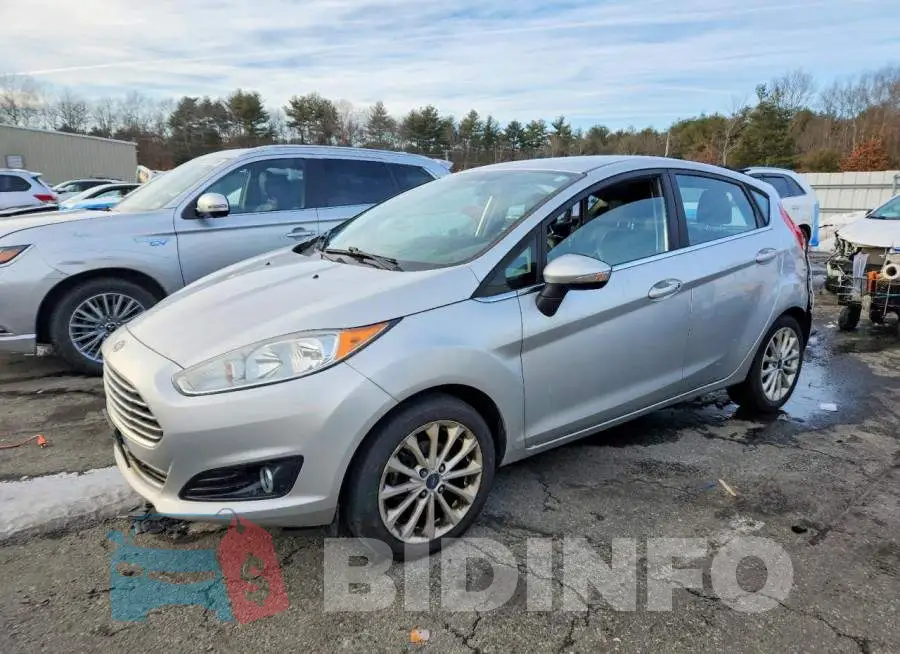 3FADP4FJ3HM143835 Photo# 1