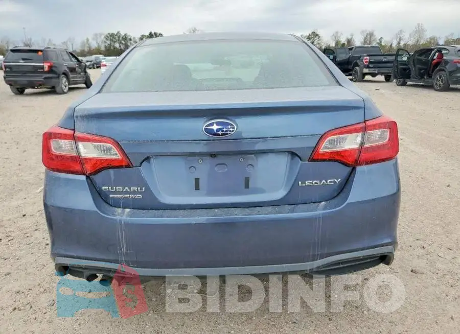 4S3BNAA66J3046032 Photo# 6
